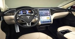 Masina electrica Tesla Model S, controlata de hackerii chinezi