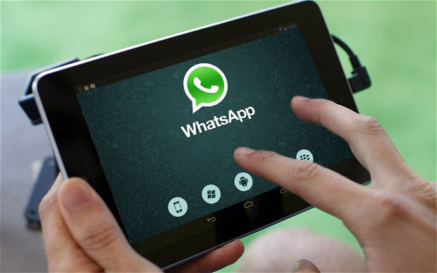 Functionarii care utilizeaza Google si WhatsApp ar putea fi sanctionati