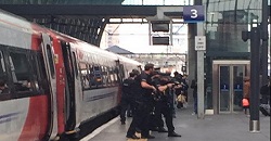 securitate-intarita-in-statiile-de-tren-si-metrou-din-londra