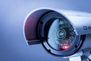Trebuie românii să respecte GDPR când își monitorizează video casele și curțile?