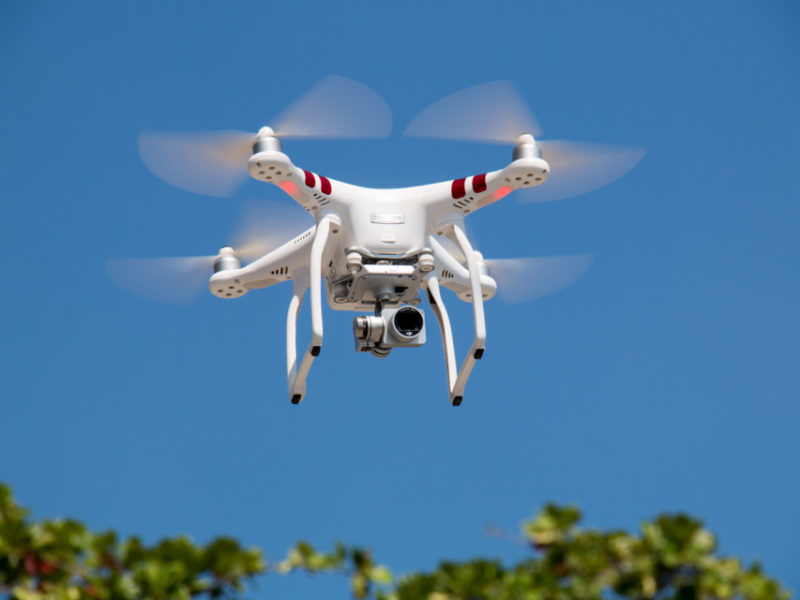 Amazon și alte companii propun monitorizarea casei cu ajutorul dronelor