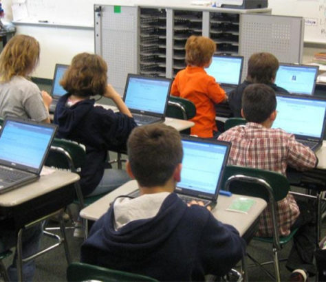 Şcolile româneşti se confruntă tot mai des cu probleme de securitate cibernetică