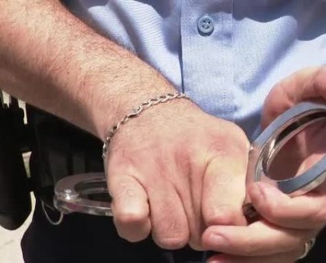 Percheziții: Polițiștii au reușit să recupereze bijuterii în valoare de 60.000 de euro