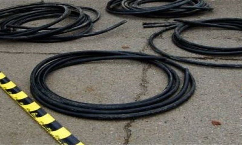 Ce se mai fură în Neamț: Peste 200 de metri de cablu telefonic